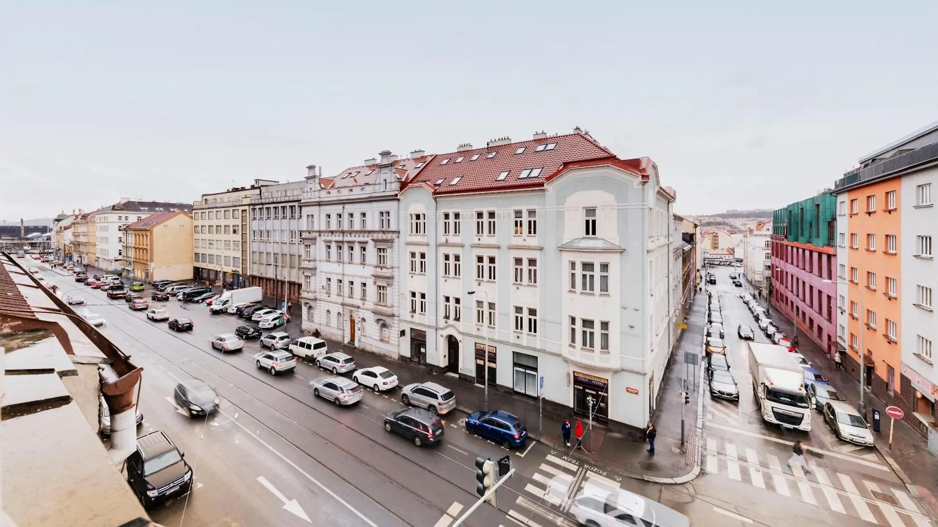 One Bedroom Apartment At Sokolovska Praag
